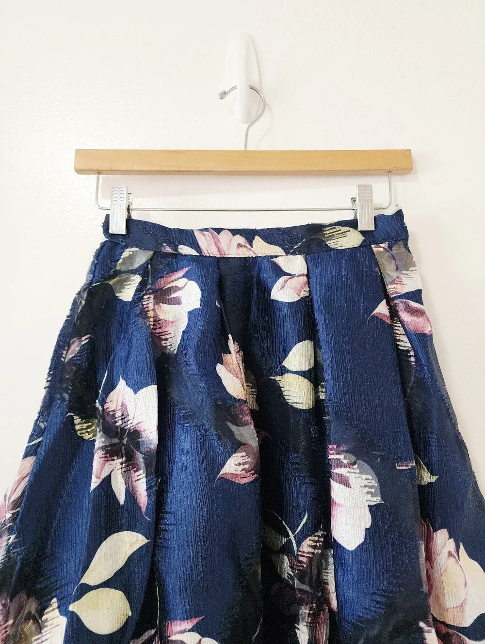 Chi Chi London Navy Floral Pleated A-Line Skirt Size UK8